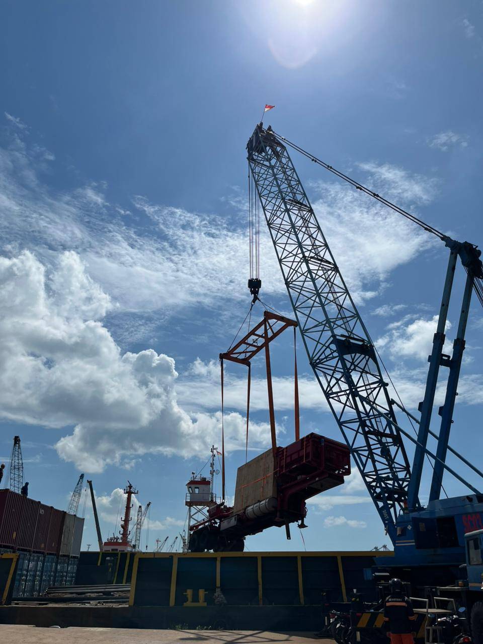 3 UNITS FRAC MACHINES FOB USA - BATAM (VIA SINGAPORE) - 4