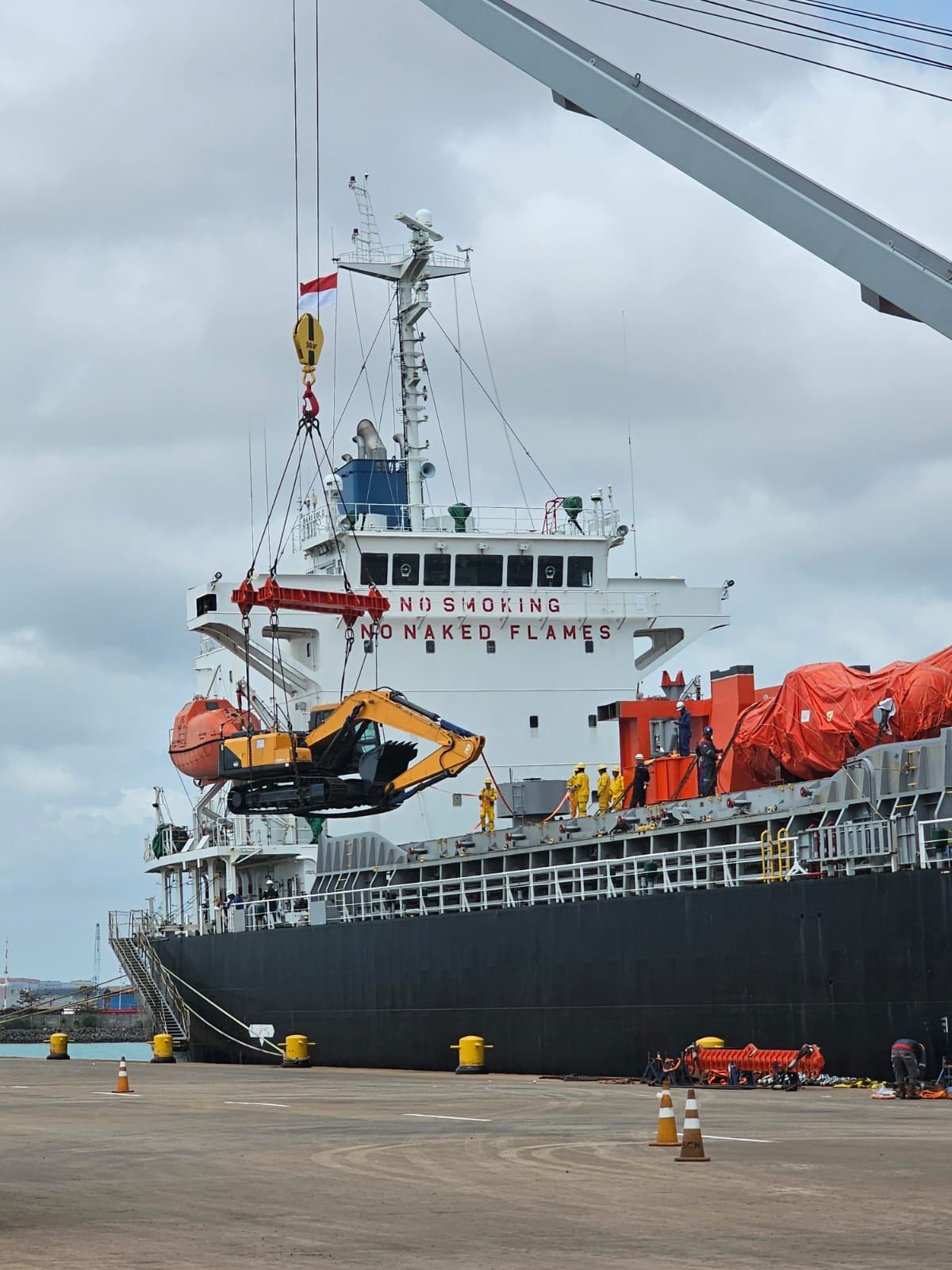 FOB SHANGHAI - BATAM (UNDERNAMED) 2 UNITS EXAVATORS - 7